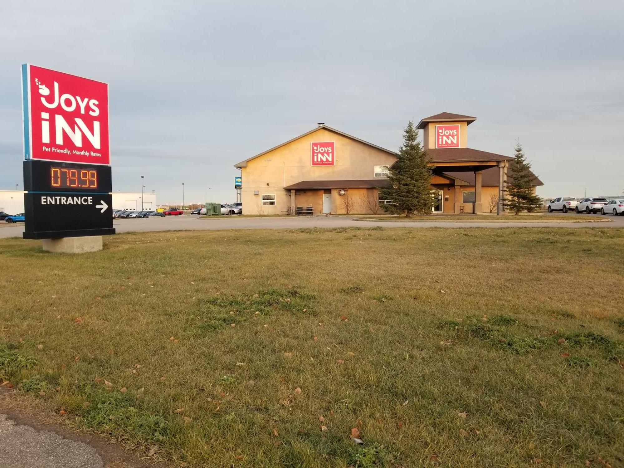 Joys Inn Innisfail, Ab Екстер'єр фото