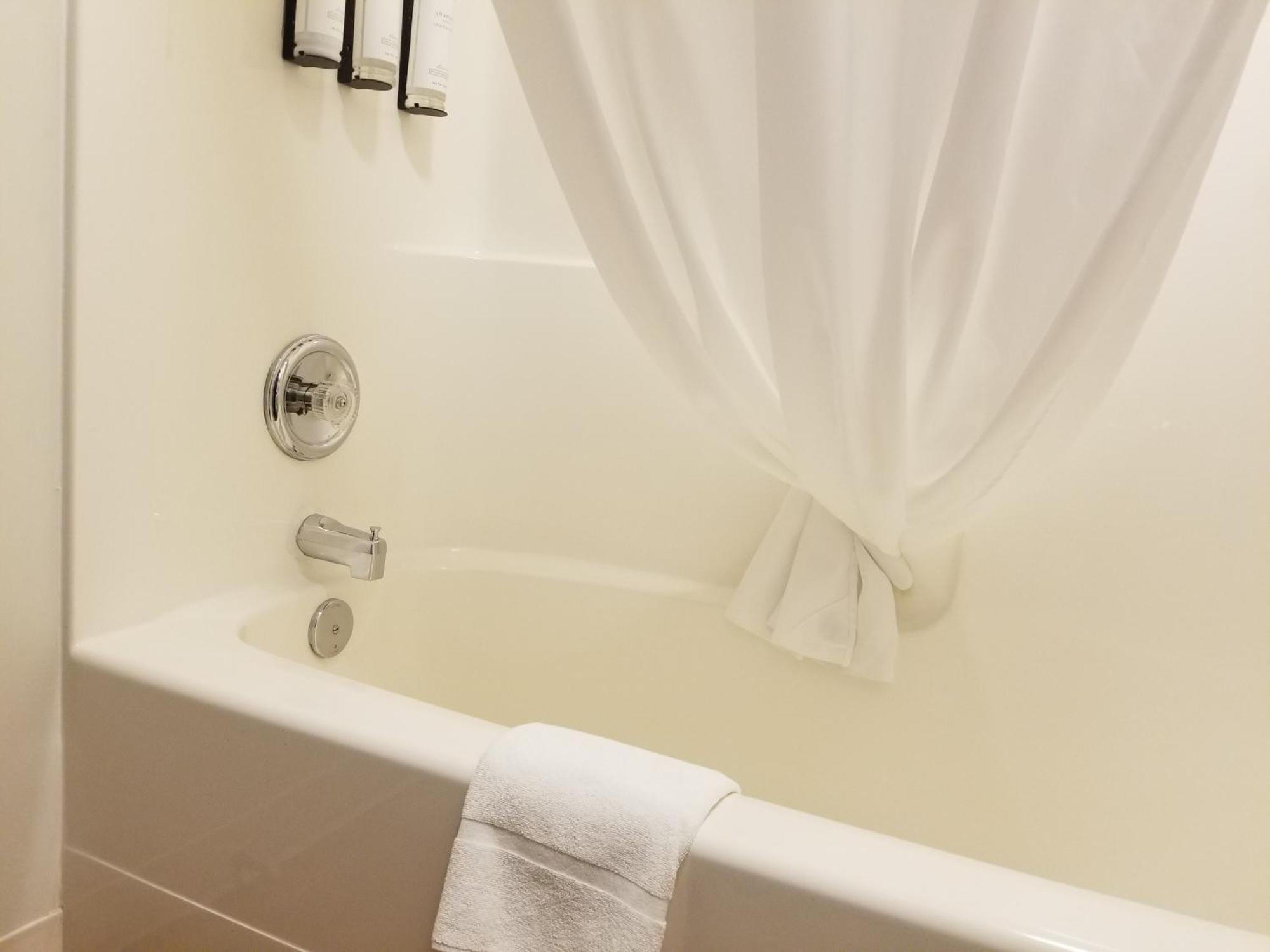 Joys Inn Innisfail, Ab Екстер'єр фото